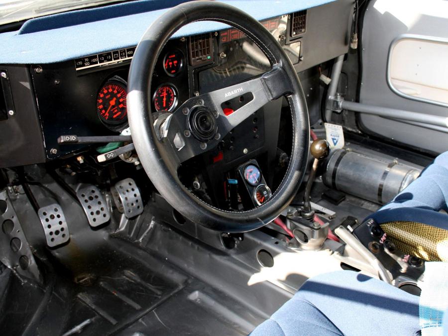  Lancia Rally 037 Group B 1983 года  (фото 16 из 16)